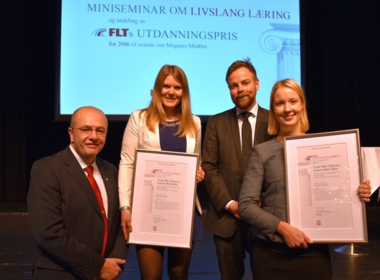 Forbundsleder Jonny Simmenes og Torbjørn Røe Isaksen deler ut prisen til NTNU-studentene Sunnivaav prisen 2016.