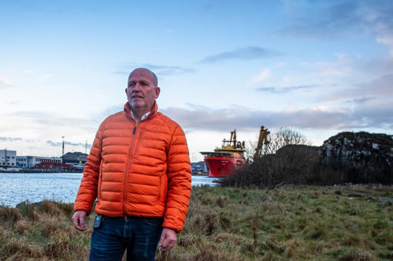 Oljeservicegigant bryter spillereglene for nedbemanning