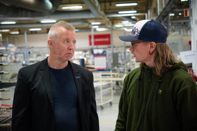 – Det viktigste nå er å ta vare på folk